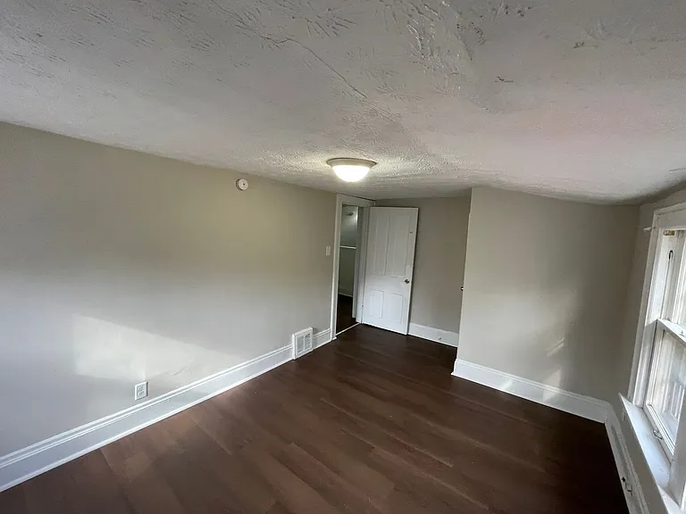 6553 Newman Ave — Photo 24