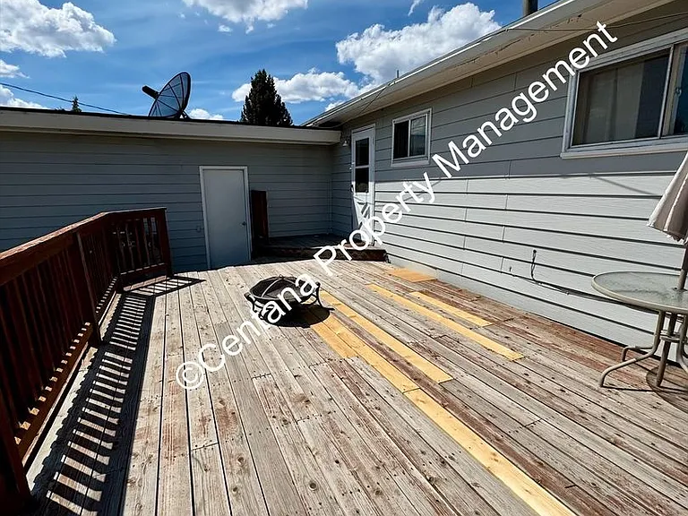2606 Phillips St — Photo 39