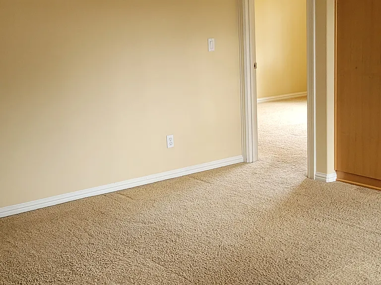 539 SE Oak Grove Ave — Photo 11