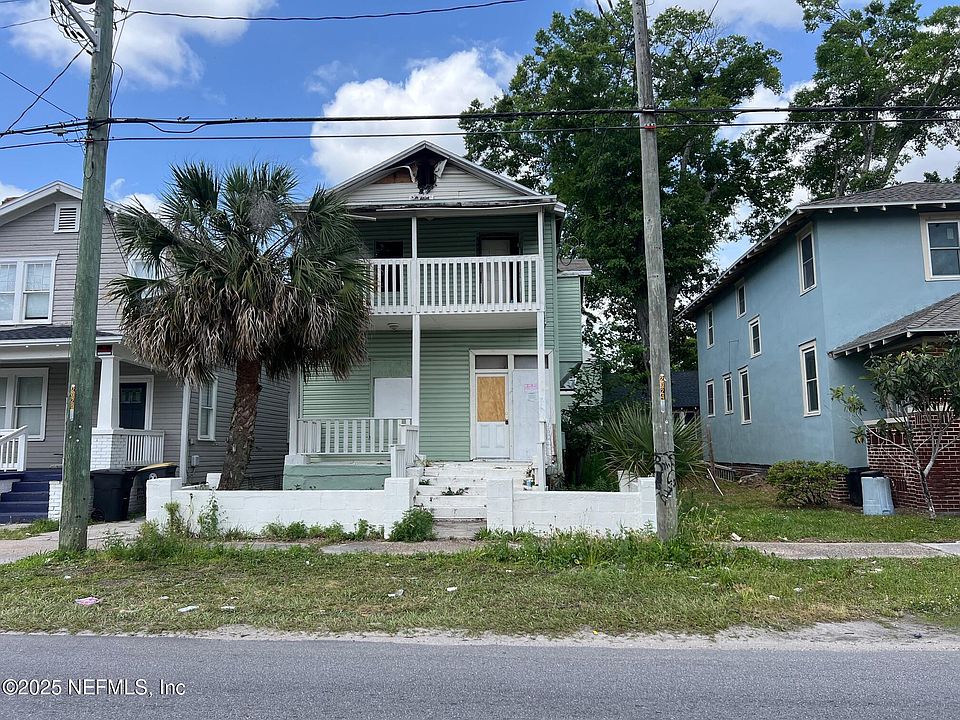 1st image of 2024 N DAVIS Street