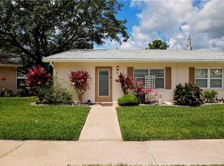 402 Dorchester Pl APT 26, Sun City Center, FL 33573