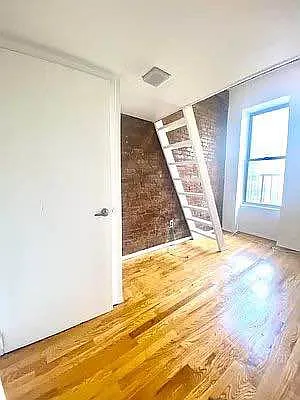 Rented by Best Apartments North Inc | media 17