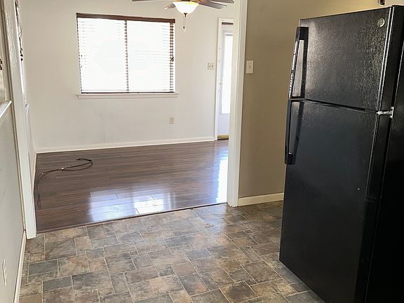 4th image of 207 Cordelia Dr #B