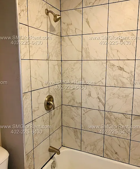 4525 Seward St — Photo 12