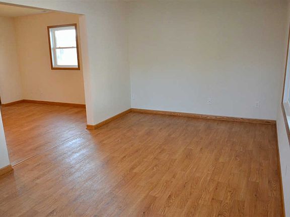 4th image of 1120 N Independence Ave