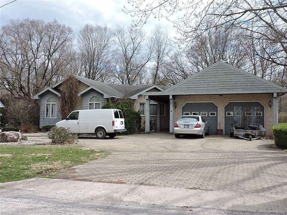 2nd image of 24 Maywood Dr