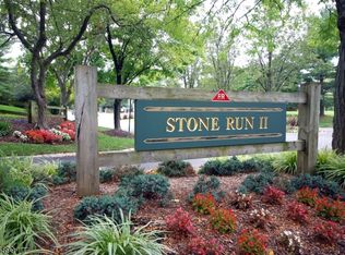 3 Valley View Ct, Bedminster, NJ 07921