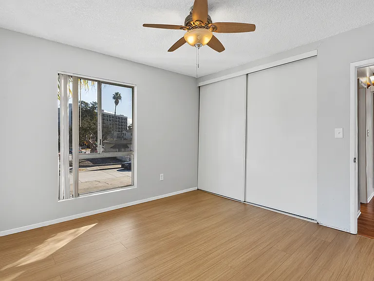 4522 Dawson Ave #4 — Photo 11