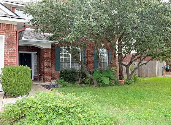 3rd image of 1211 Quail Cir