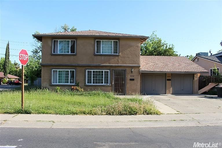 1st image of 2848 Elvyra Way
