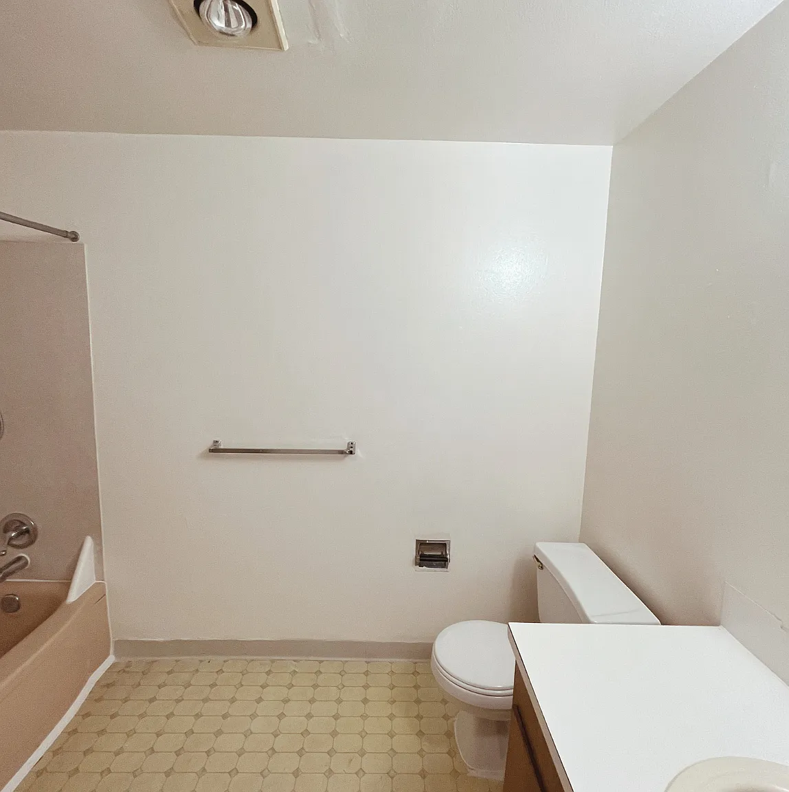 3 bed, 1.5 bath, 1000 sqft, $1,750 — Photo 4
