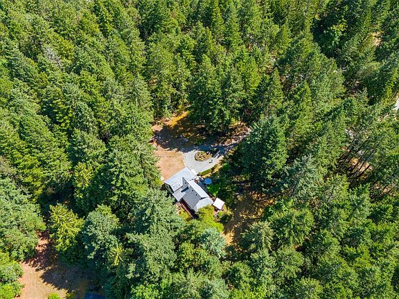 2nd image of 13725 Jennifer Road Rd
