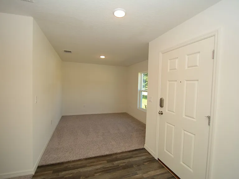 93 Panorama Dr — Photo 4