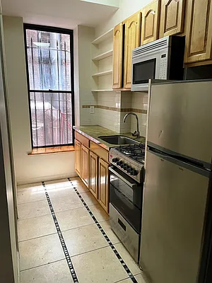 Rented by Corcoran | media 40