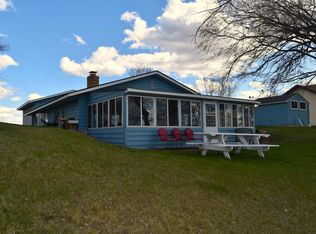 231 Hilltop Rd, Ottertail, MN 56571