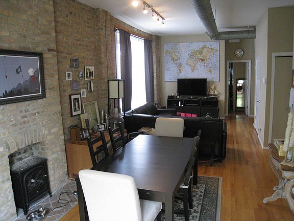 5th image of 717 N Paulina St APT 2
