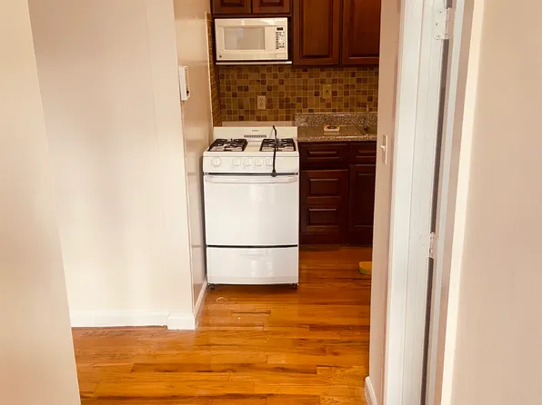 (undisclosed Address), Brooklyn, NY 11214