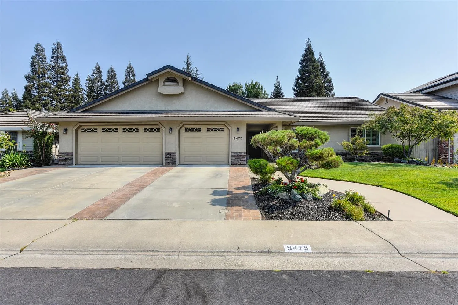 9475 Porto Rosa Dr photo 1