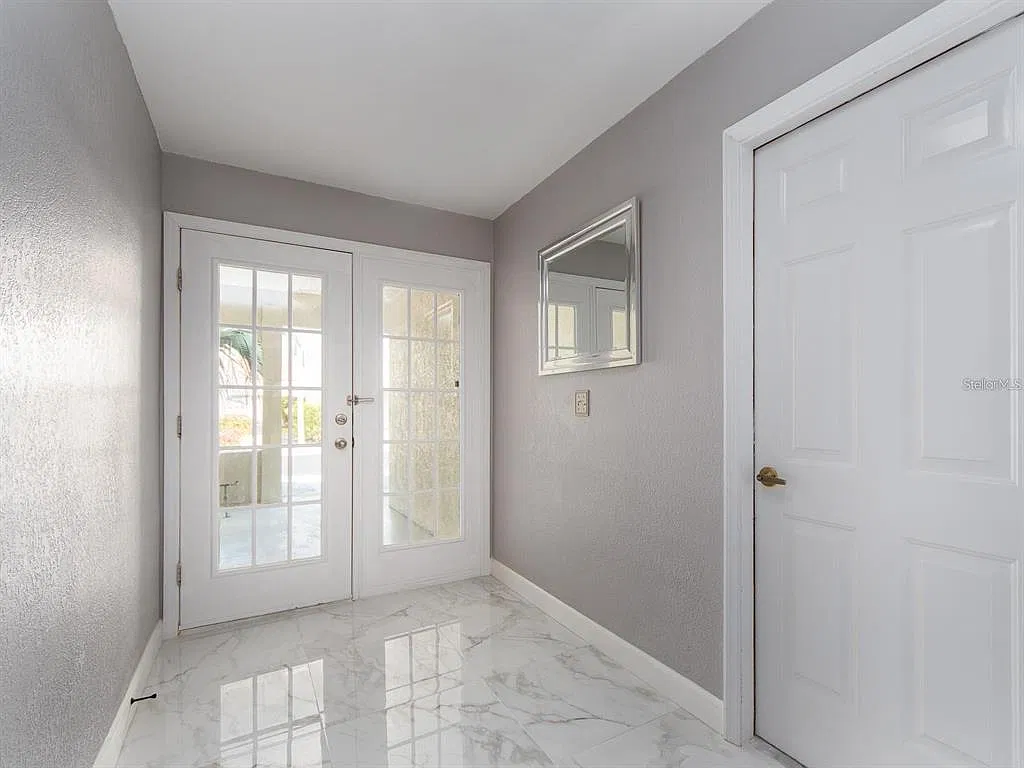 2 bed, 2.0 bath, 1467 sqft, $2,750 — Photo 4