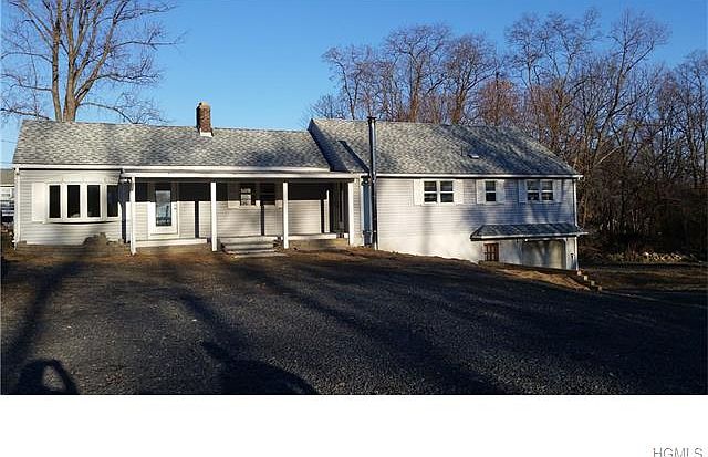 1st image of 5 Coutant Ln