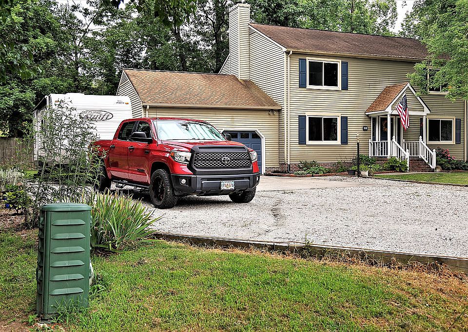 1st image of 103 Shanna Ct