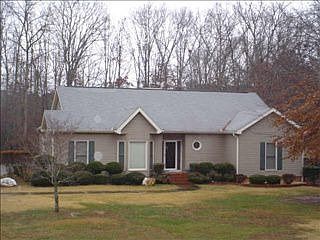 1st image of 231 Lakewood Dr
