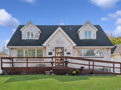 14 Bell Court, Bellmore, NY, 11710