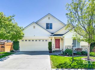 845 E 4th Ct, Kuna, ID 83634