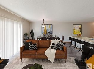 7029 W 56th St APT 1, Sioux Falls, SD 57106