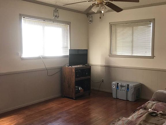 4th image of 419 W Max Ave