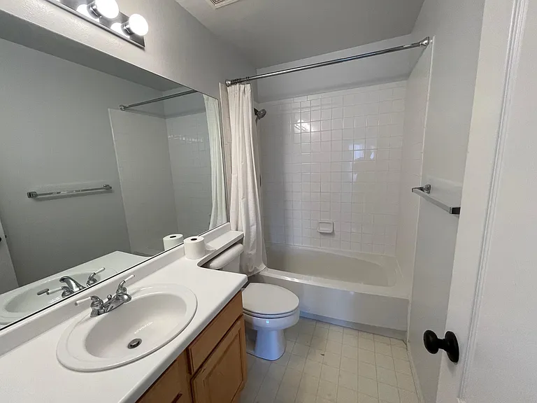 9225 Gingerhill Ct — Photo 24