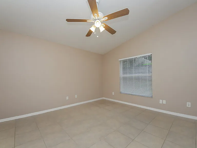 711 Whisper Sound St — Photo 8