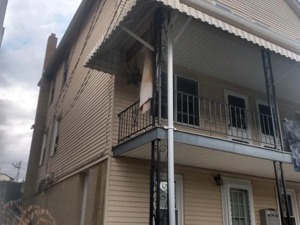 80 N Empire St #A