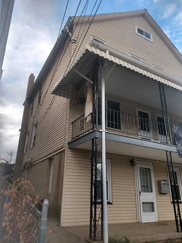 80 N Empire St #A Photo 1