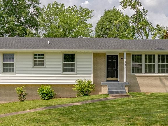 2nd image of 1561 Armistead Dr
