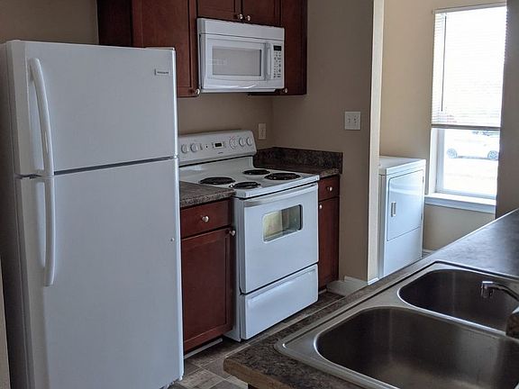 5th image of 12141 Prudie Cir #D