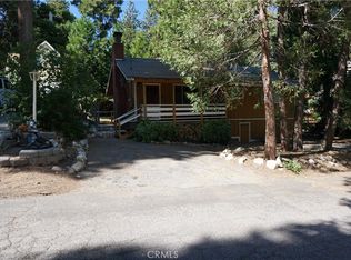 31755 Valley View Dr, Running Springs, CA 92382