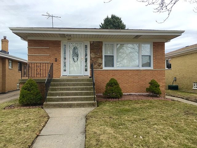 1st image of 647 Superior Ave
