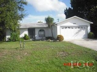 1919 NE 5th St, Cape Coral, FL 33909