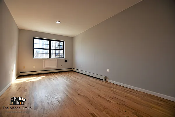 Rented by Bold New York | media 2