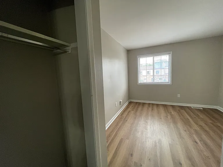 40 Terrace Ct — Photo 20