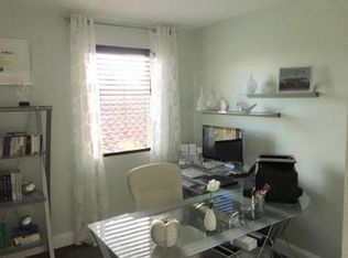 15722 SW 92nd St, Miami, FL 33196