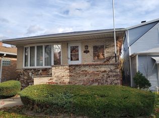 2833 Harvey Ave, Berwyn, IL 60402