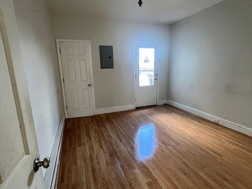 2nd image of 102 N 4th St #3F