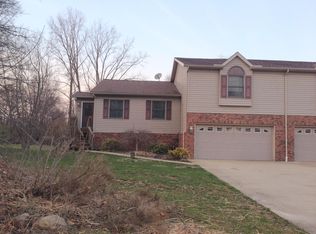 1651 & 1653 Discovery Rd, North Canton, OH 44720