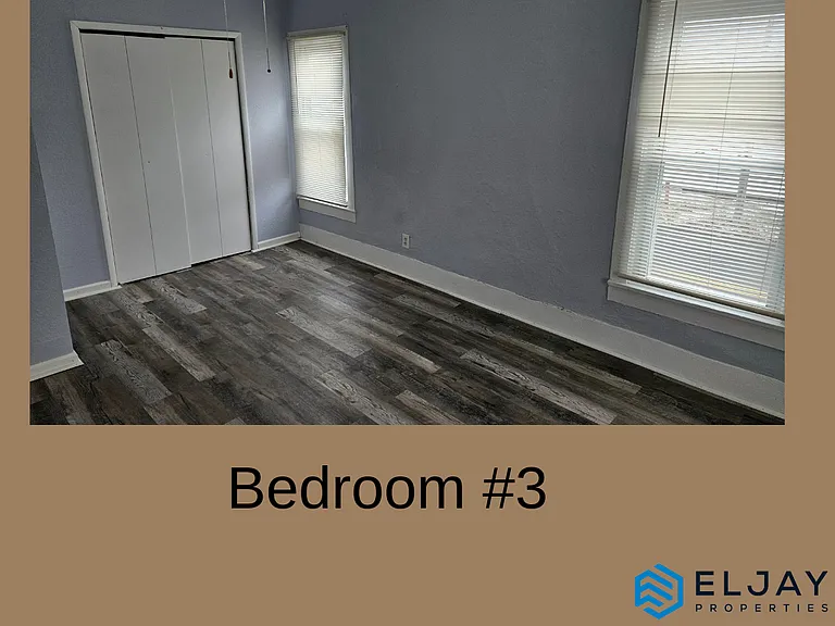 424 N Indiana Ave — Photo 19