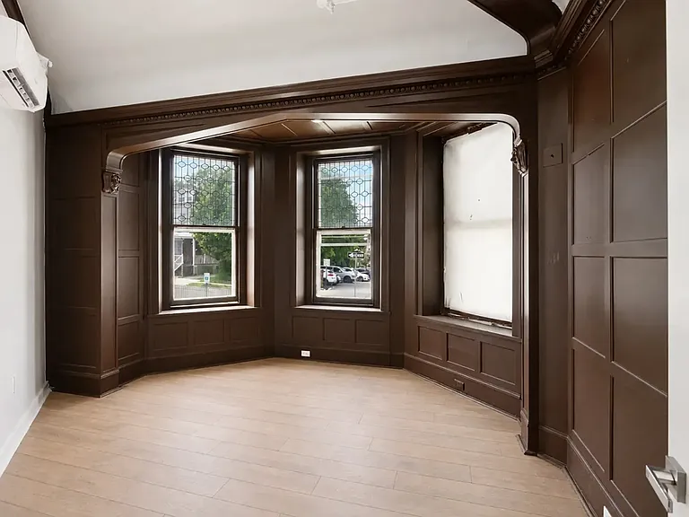 The Langhurst Mansion — Photo 62