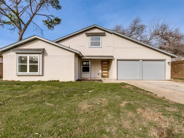 507 Parker Dr, Euless, TX 76039