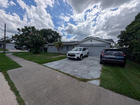 2nd image of 718 PARK MANOR DRIVE