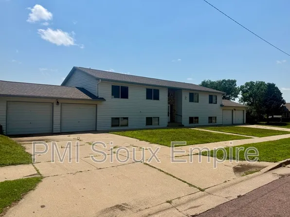 1101 E 9th St APT 1, Sioux Falls, SD 57103